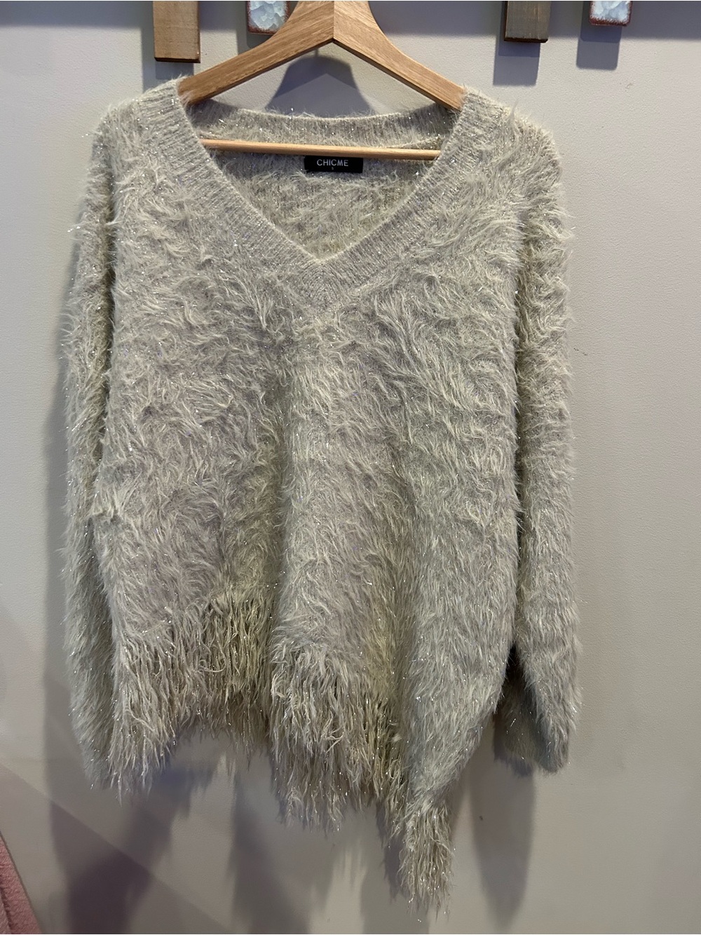 chicme Women's Light Gray Fuzzy V-Neck Sweater